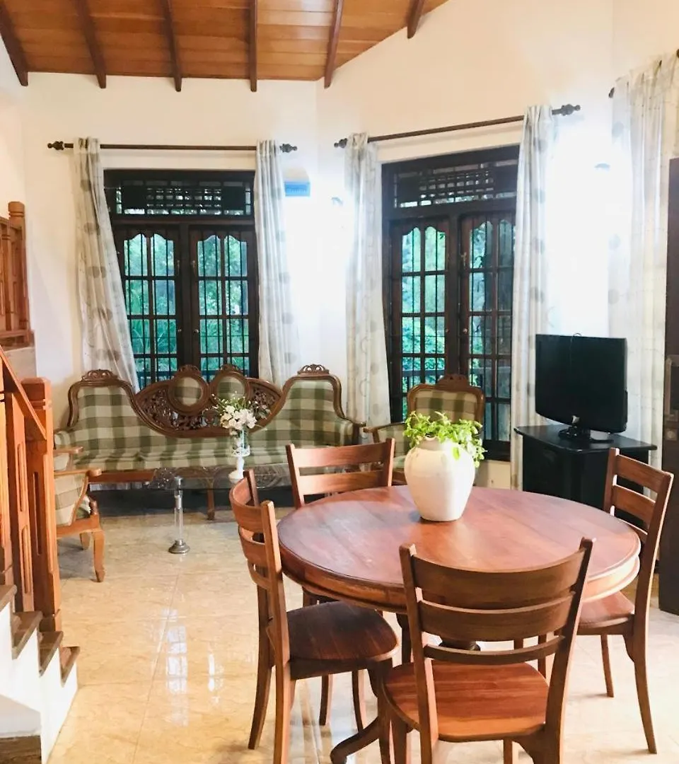 Laaya Kandy Guest house